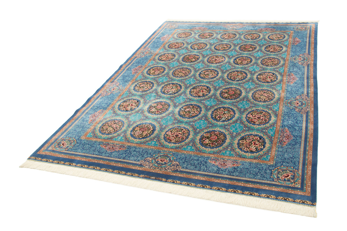 Rechteck Teppich Ghom Design in Blau von Hadorn™ - Lifestyle Image