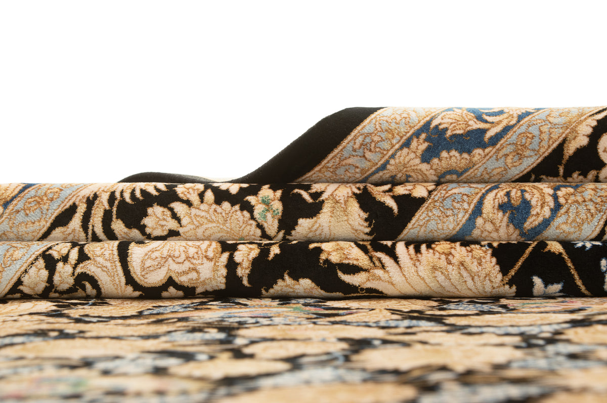 Rechteck Teppich Ghom Design in Schwarz von Hadorn™ - Lifestyle Image