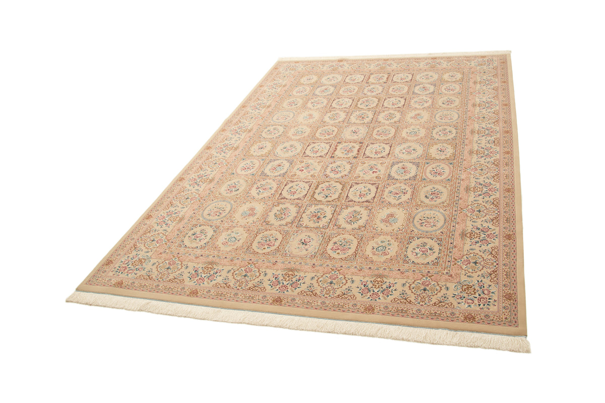 Rechteck Teppich Ghom Design in Rosa von Hadorn™ - Lifestyle Image