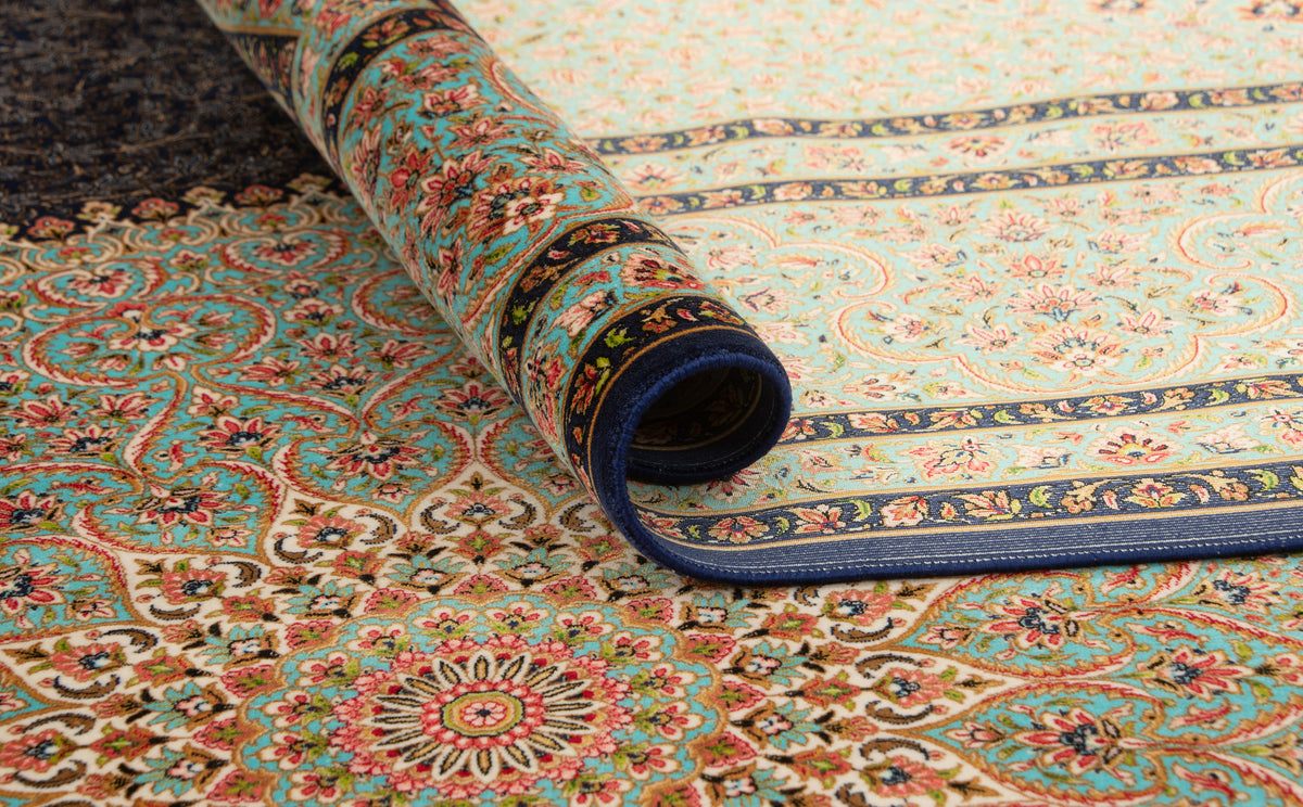 Rechteck Teppich Ghom Design in Dunkelblau von Hadorn™ - Lifestyle Image