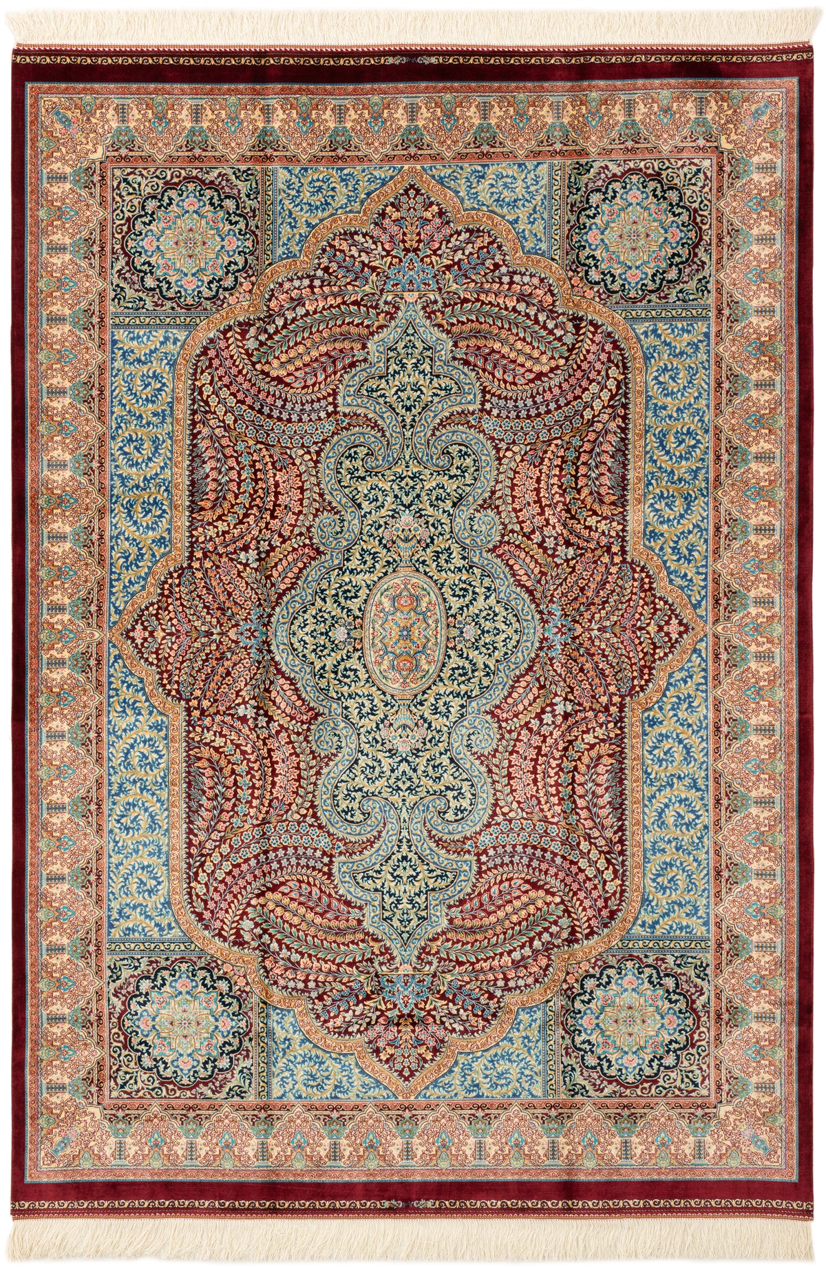 Rechteck Teppich Ghom Design in Rot von Hadorn™ - Lifestyle Image