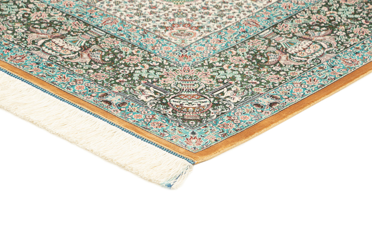 Rechteck Teppich Ghom Design in Grün von Hadorn™ - Lifestyle Image