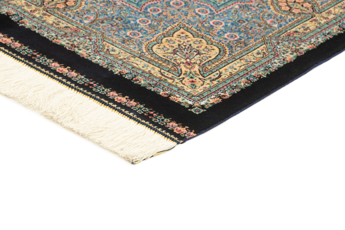 Rechteck Teppich Ghom Design in Schwarz  von Hadorn™ - Lifestyle Image