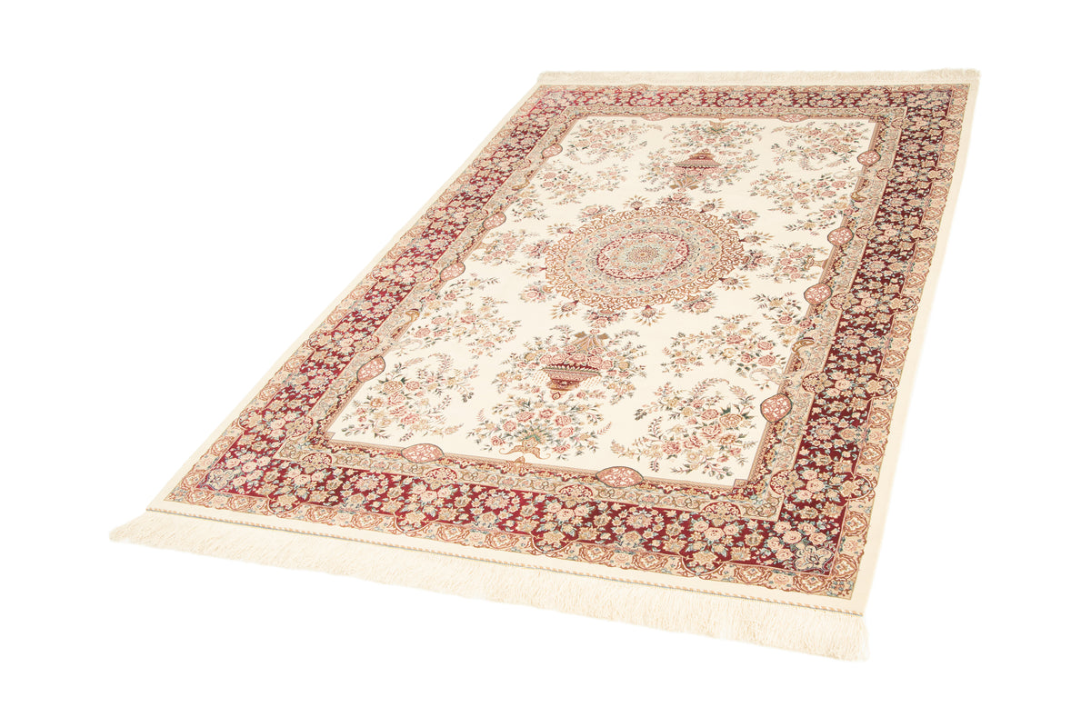 Rechteck Teppich Ghom Design in Creme von Hadorn™ - Lifestyle Image