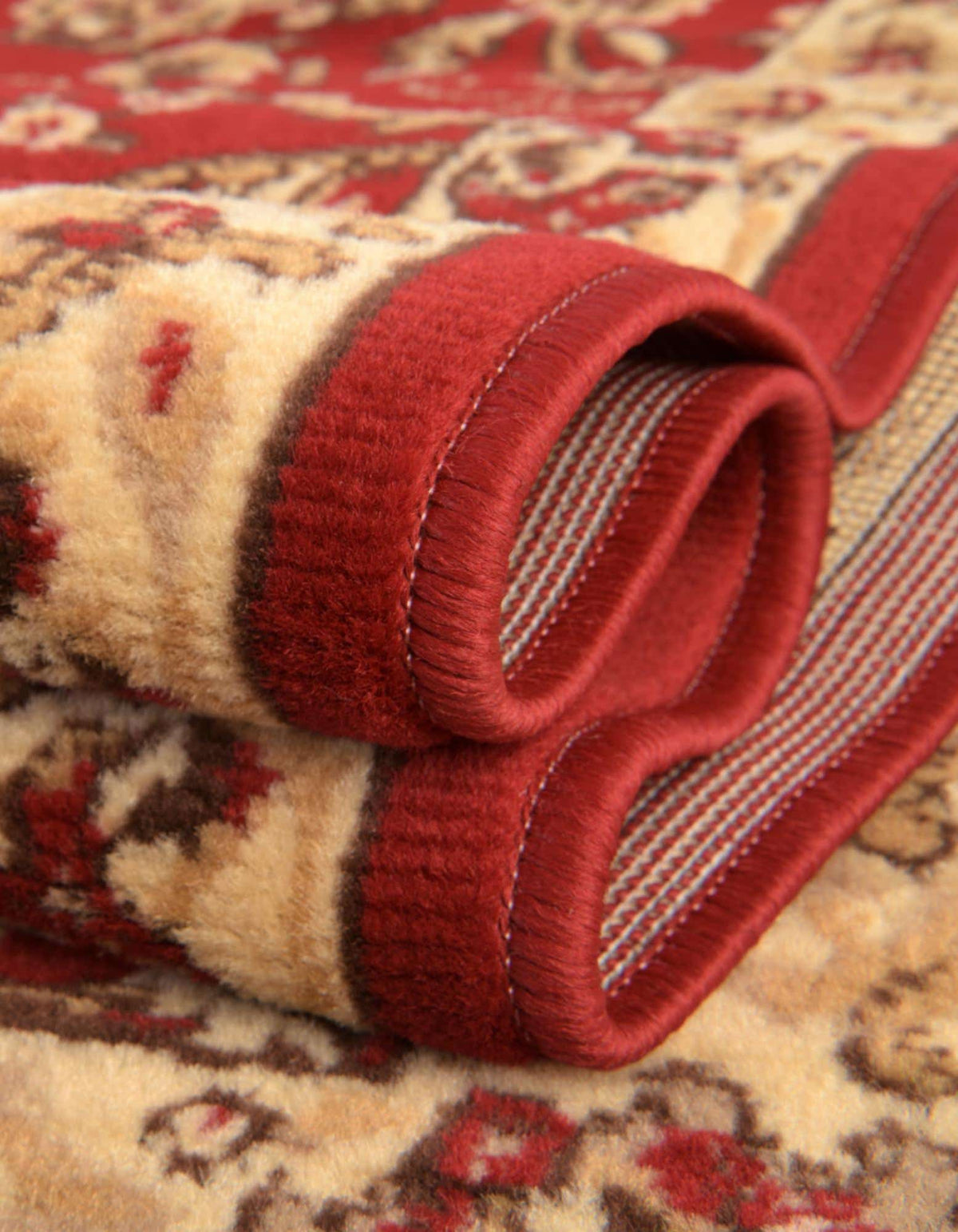 Rechteck Teppich Kashan Design in Burgund von Hadorn™ - Lifestyle Image