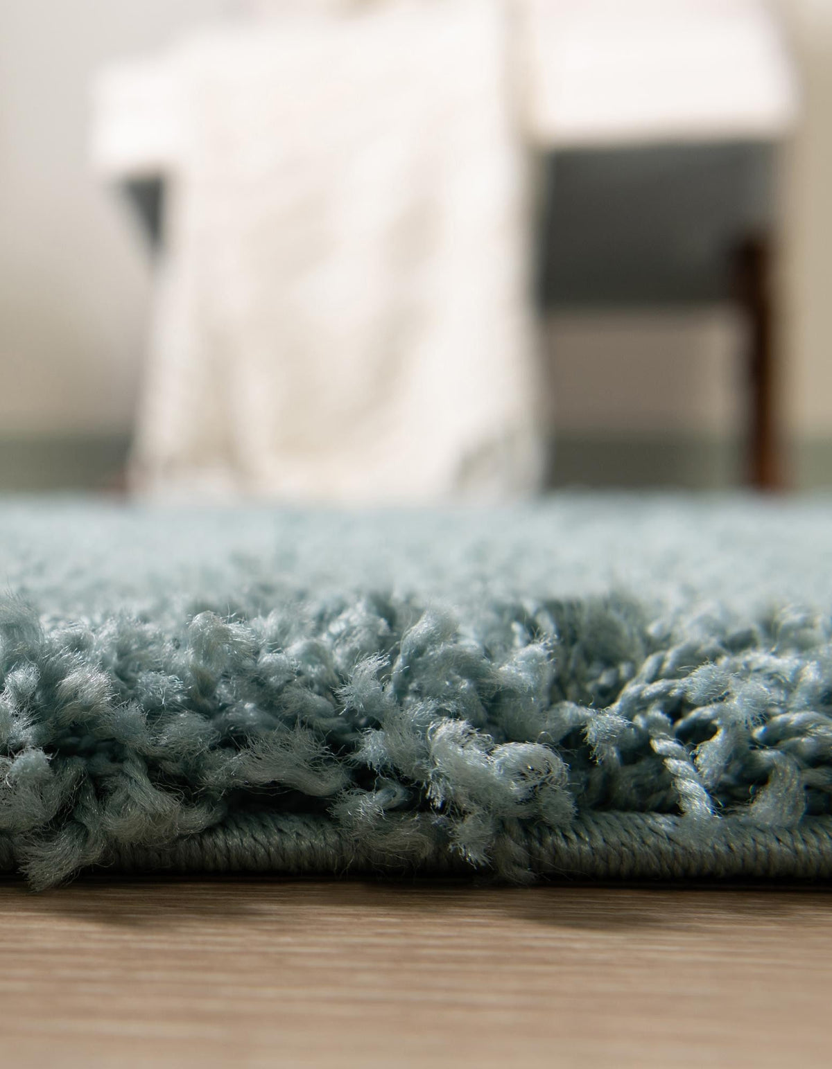Rechteck Hochflorteppich Solid Shag in Hellblau von Hadorn™ - Lifestyle Image