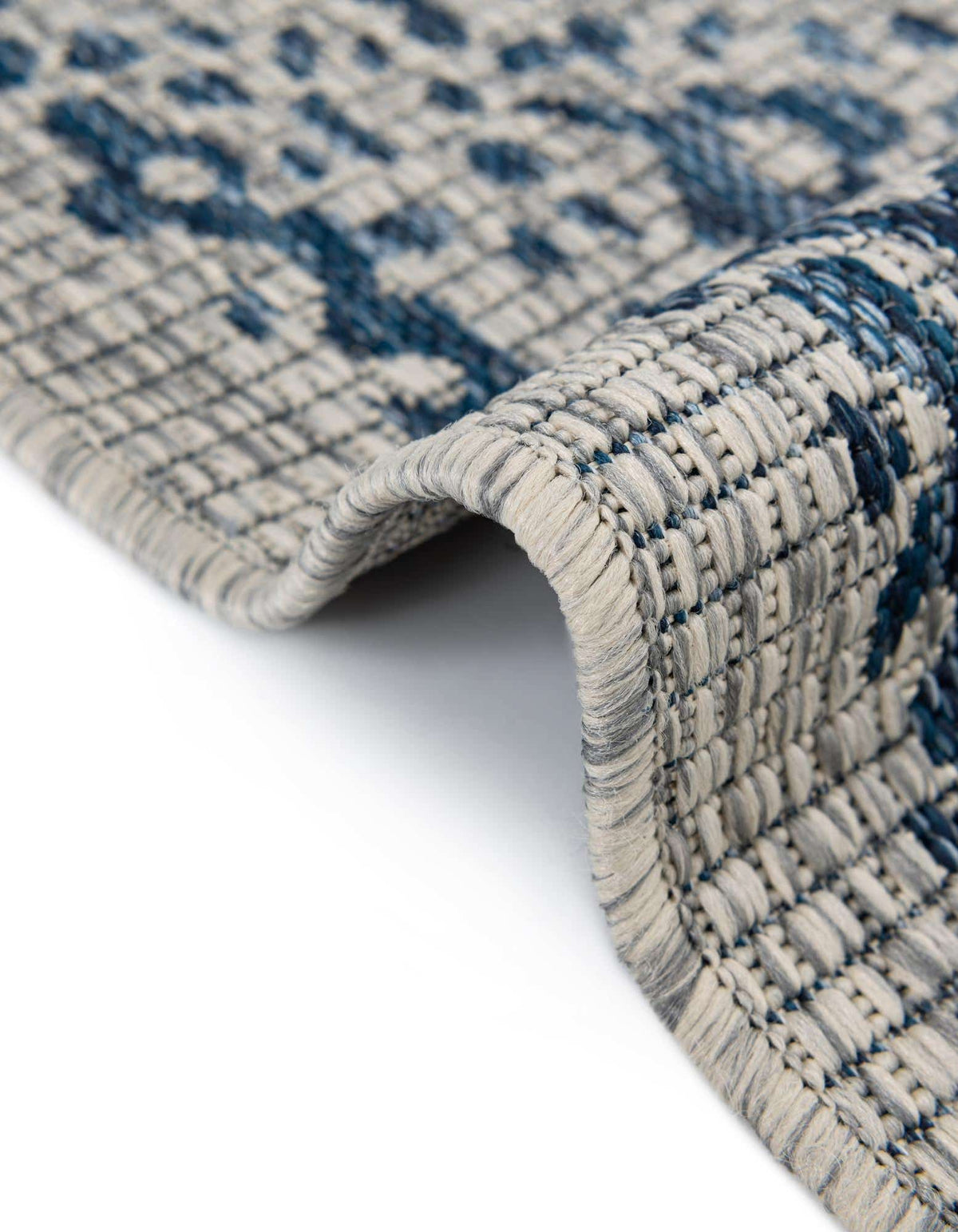Rechteck Outdoor Teppich Outdoor Traditional in Blau von Hadorn™ - Lifestyle Image