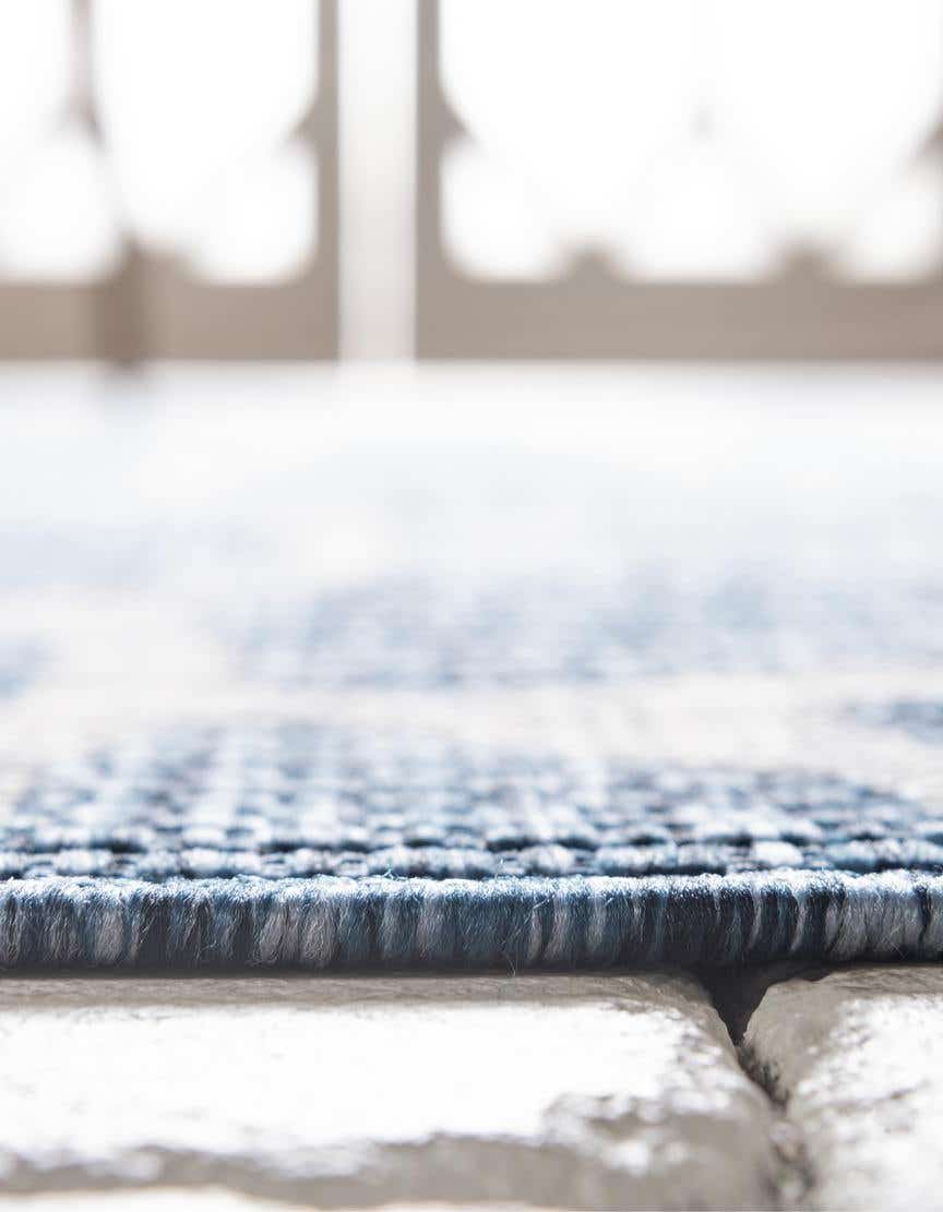 Rechteck Outdoor Teppich Outdoor Safari in Blau von Hadorn™ - Lifestyle Image