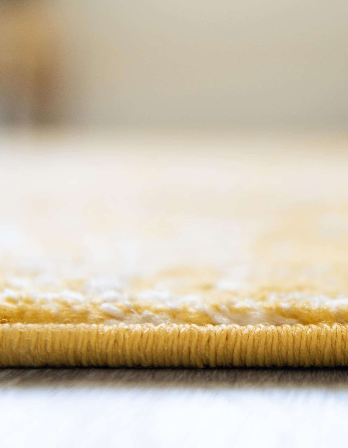 Rechteck Teppich Arlington in Gelb von Hadorn™ - Lifestyle Image