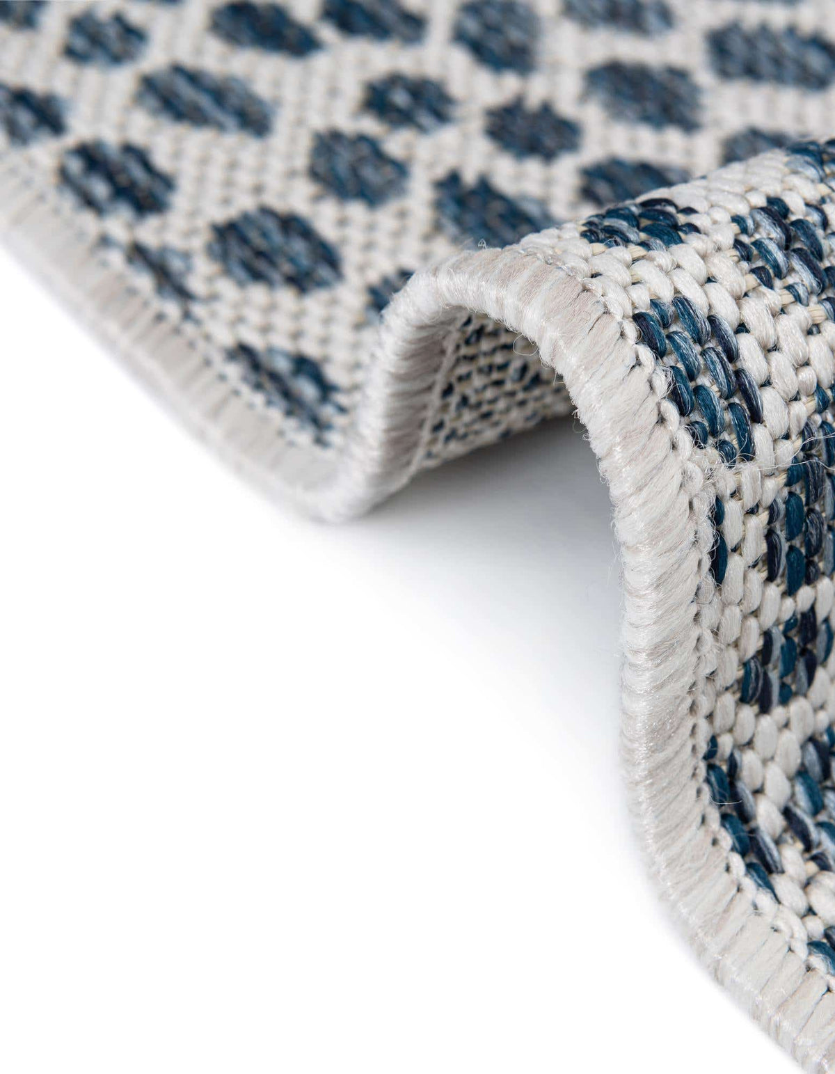Rund Outdoor Teppich Tulum Outdoor in Blau von Hadorn™ - Lifestyle Image