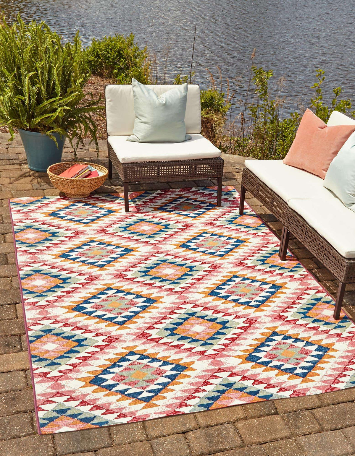 183 x 122 Outdoor Southwestern