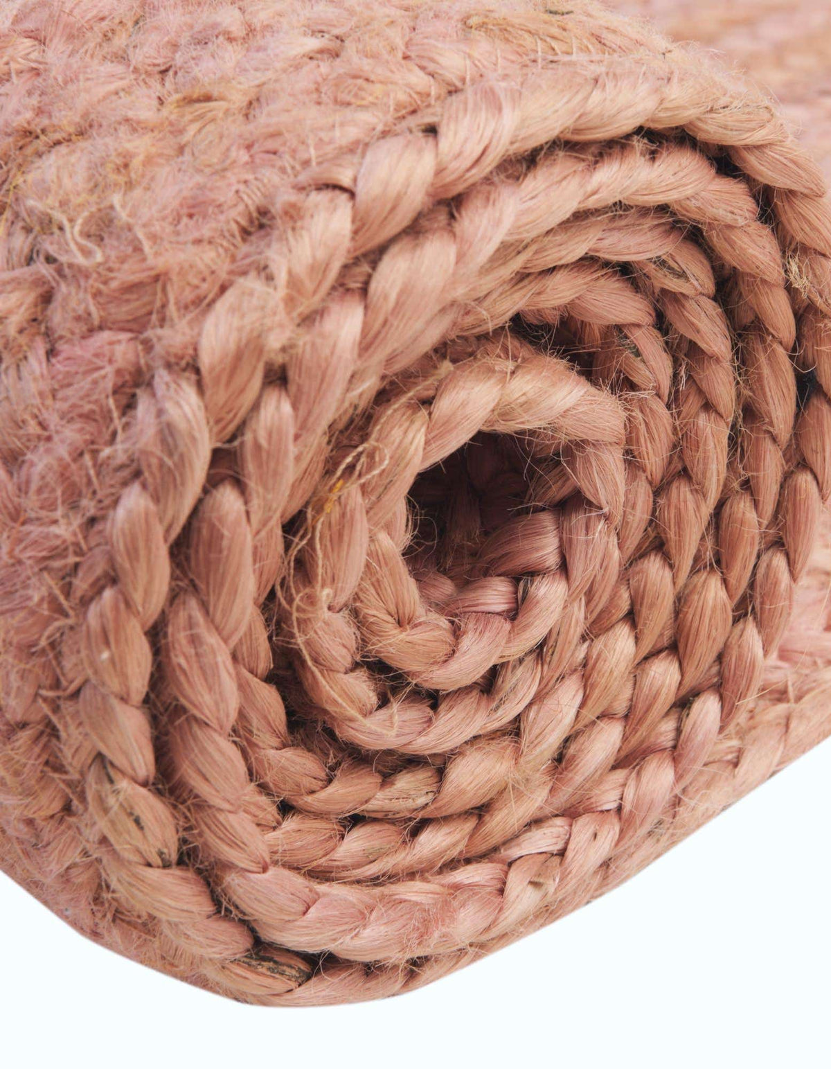 Rund Handgeflochten Teppich Braided Jute in Hellrosa von Hadorn™ - Lifestyle Image
