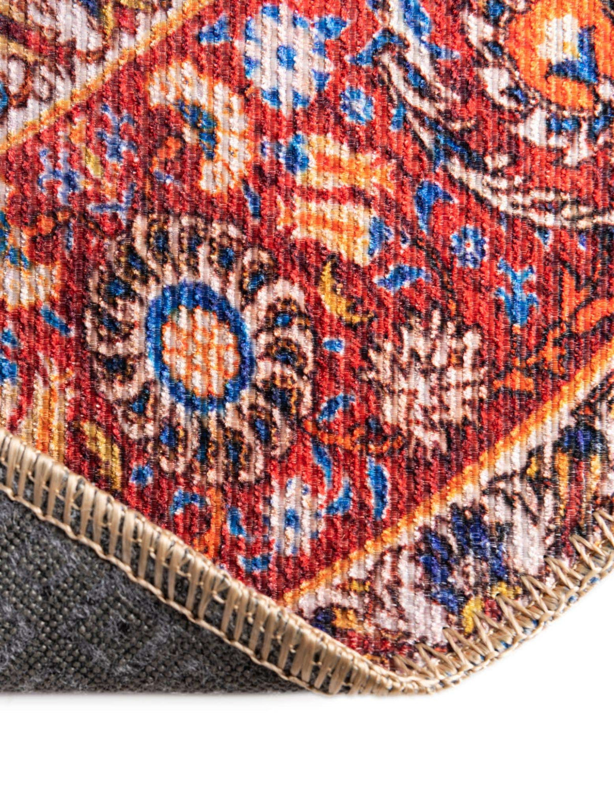 Oval Teppich Timeless in Marineblau von Hadorn™ - Lifestyle Image