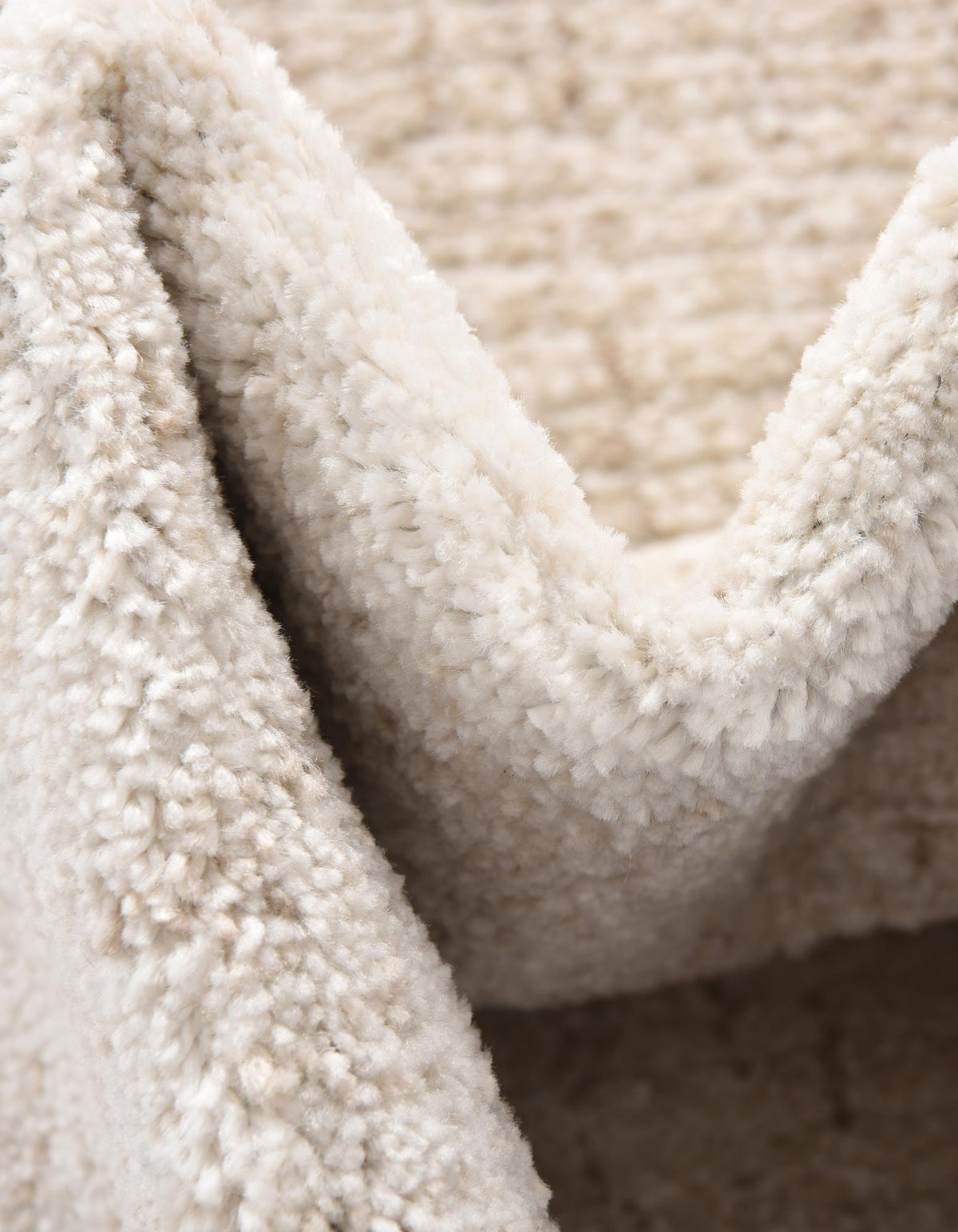 Rechteck Teppich Gemstone in Elfenbein von Hadorn™ - Lifestyle Image