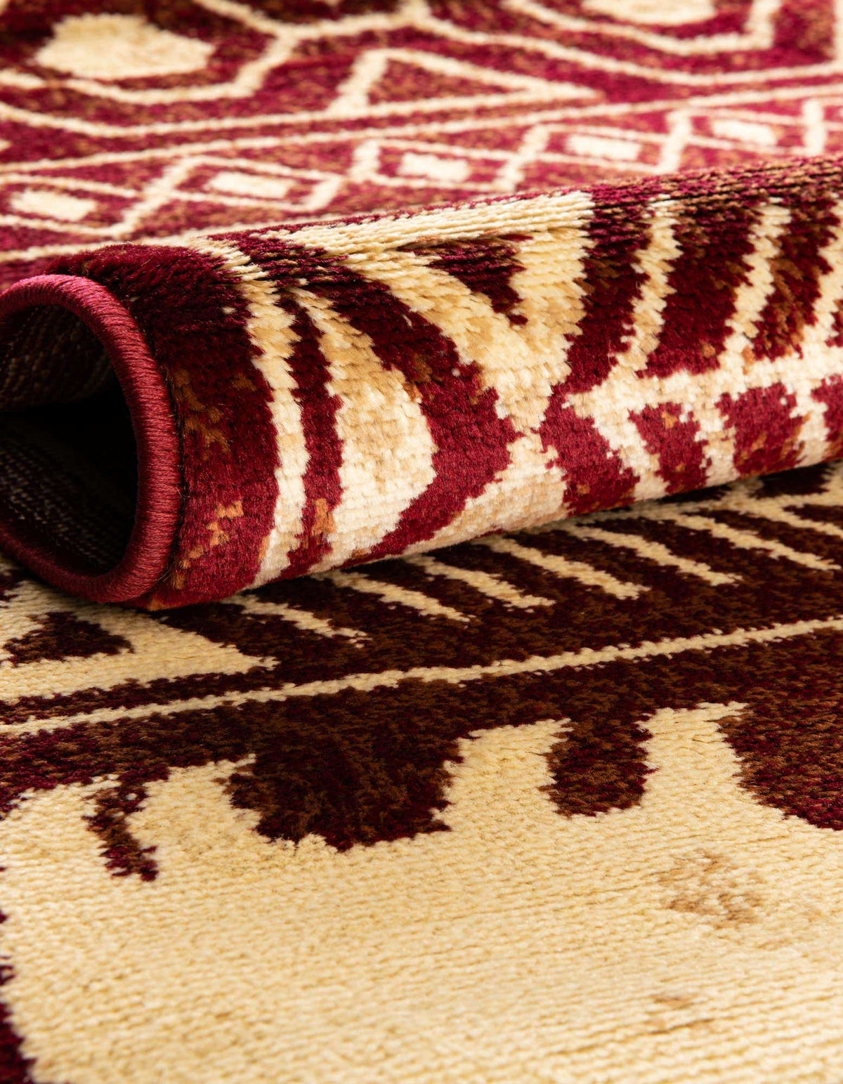 Rechteck Teppich Pioneer in Rot von Hadorn™ - Lifestyle Image