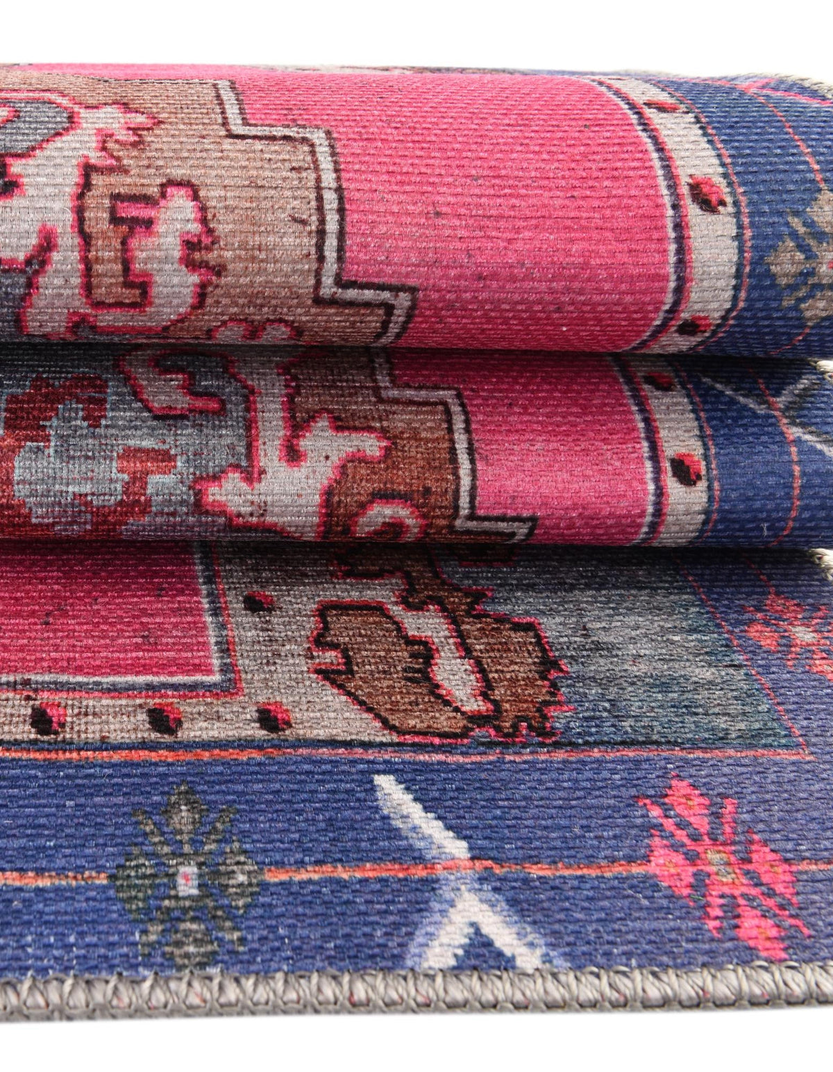 Rund Teppich Timeless in Fuchsie von Hadorn™ - Lifestyle Image