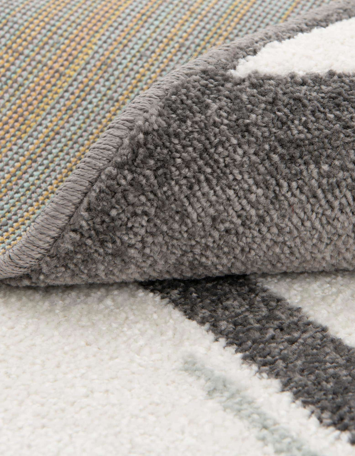 Rund Teppich Whimsy Kids in Schwarz und Weiss von Hadorn™ - Lifestyle Image