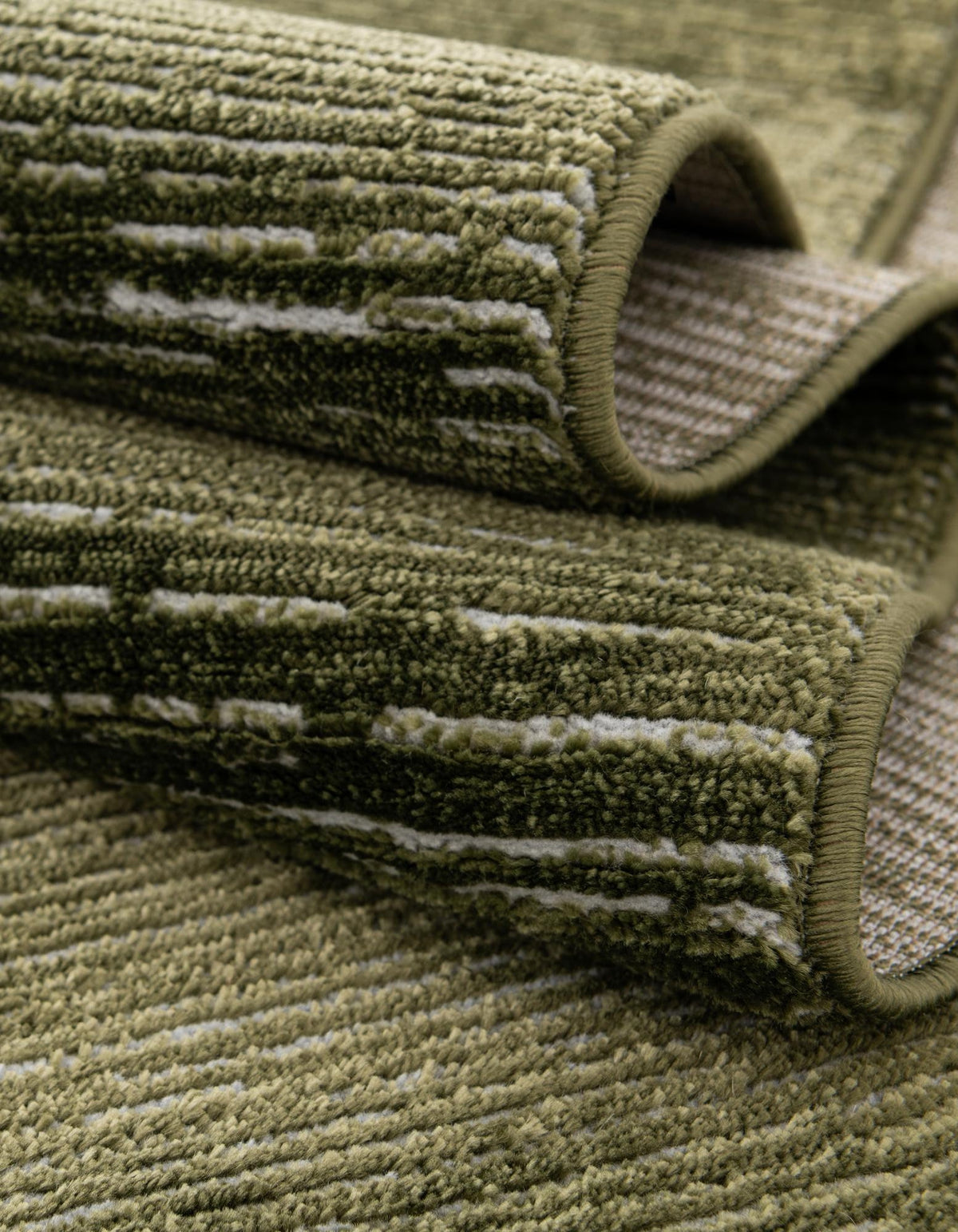 Rechteck Teppich Finsbury in Grün von Hadorn™ - Lifestyle Image