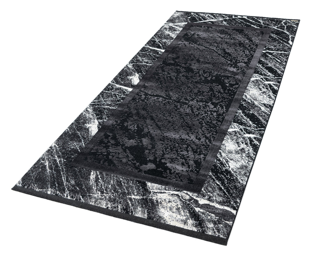 Läufer Luxus Teppich Laax in Schwarz von Hadorn™ - Lifestyle Image