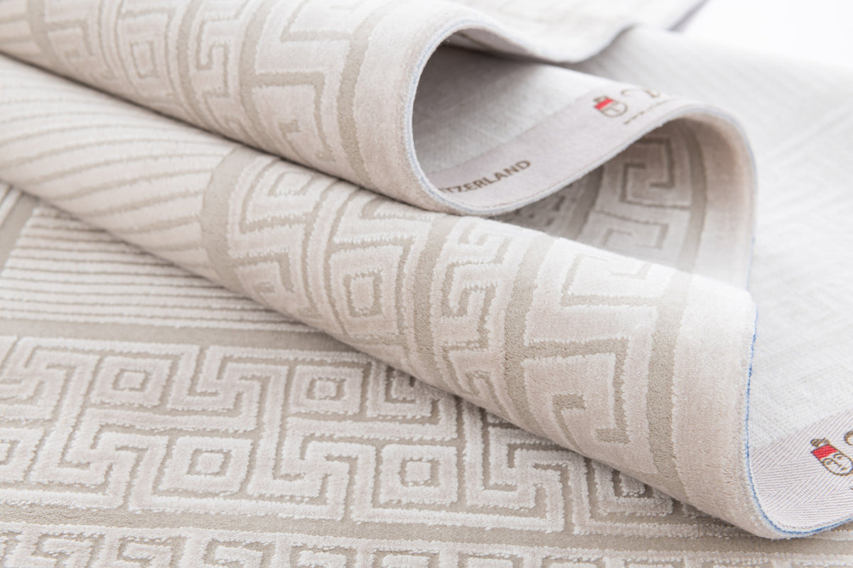 Rechteck Luxus Teppich Chiasso in Grau von Hadorn™ - Lifestyle Image