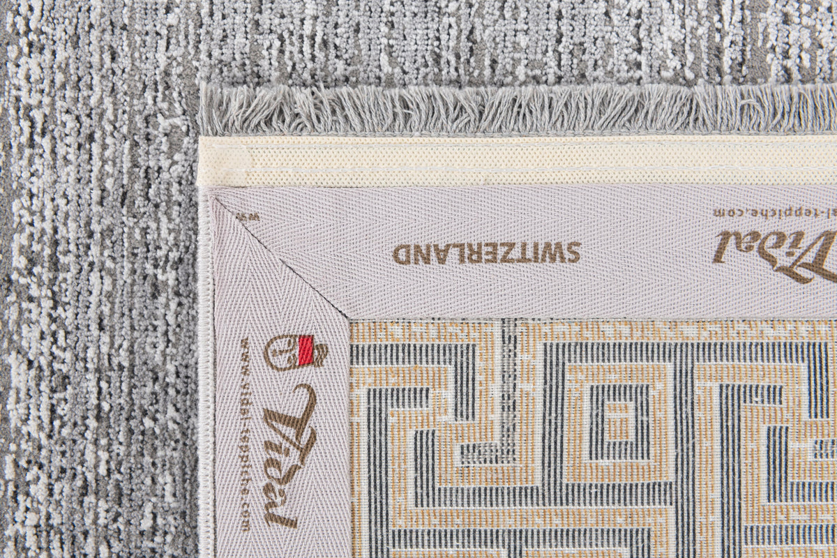 Rechteck Luxus Teppich Zurich in Grau von Hadorn™ - Lifestyle Image