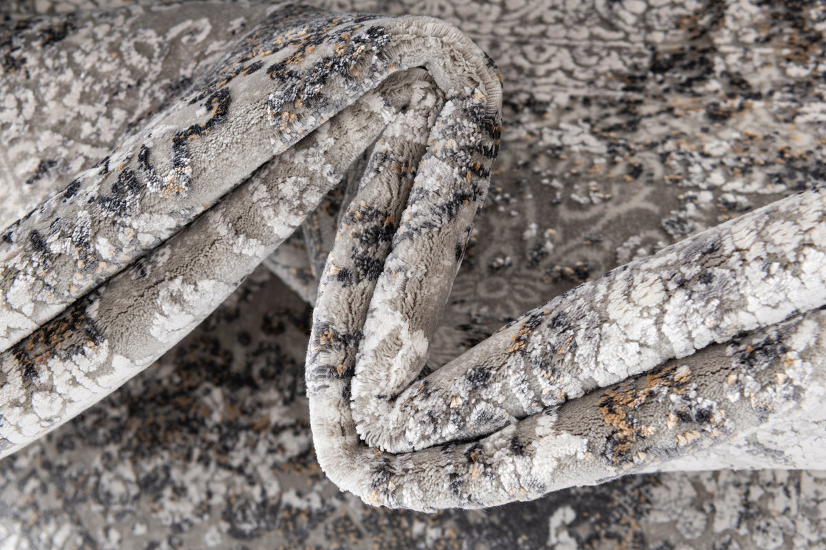 Rechteck Luxus Teppich Flims in Grau von Hadorn™ - Lifestyle Image