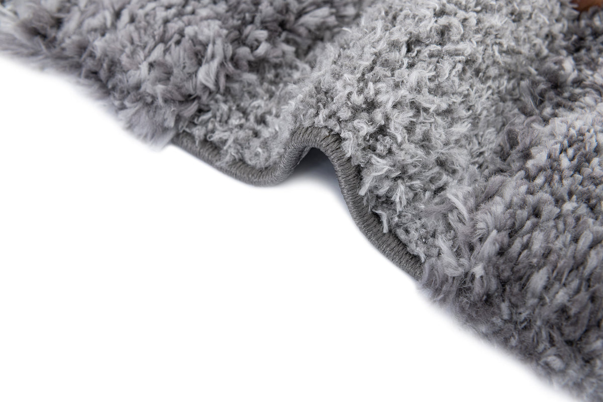 Rechteck Teppich Thun Glacies in Grau von Hadorn™ - Lifestyle Image