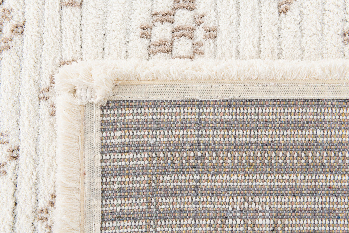 Rechteck Teppich St. Gallen Folklore in Weiss von Hadorn™ - Lifestyle Image