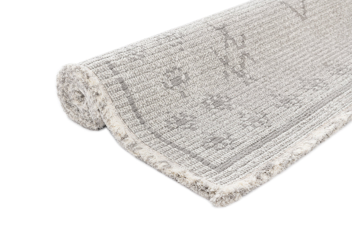 Rechteck Teppich St. Gallen Folklore in Grau von Hadorn™ - Lifestyle Image