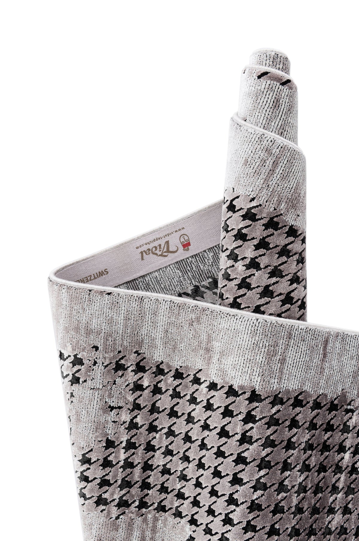 Läufer Luxus Teppich Bad Ragaz in Grau von Hadorn™ - Lifestyle Image