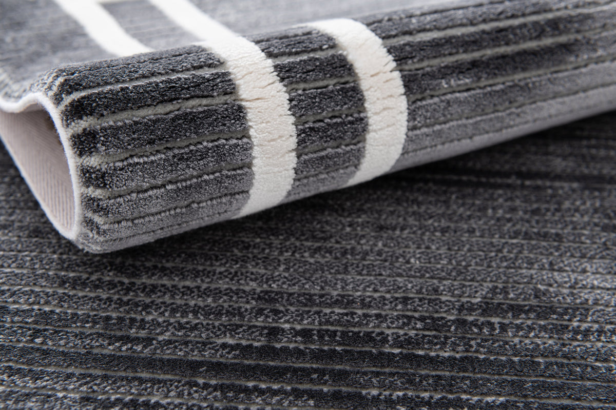 Rechteck Luxus Teppich Flims in Grau von Hadorn™ - Lifestyle Image