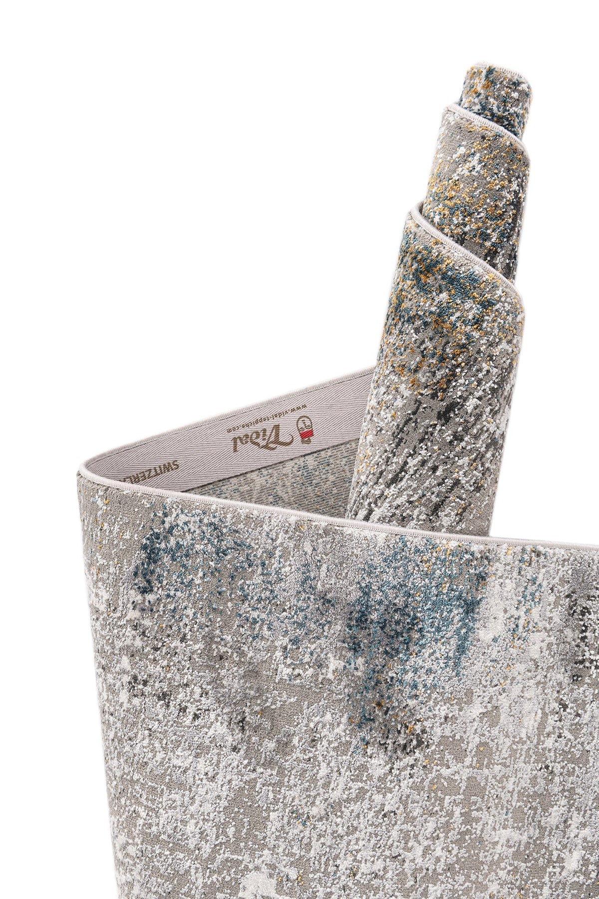 Rechteck Luxus Teppich Zurich in Grau von Hadorn™ - Lifestyle Image