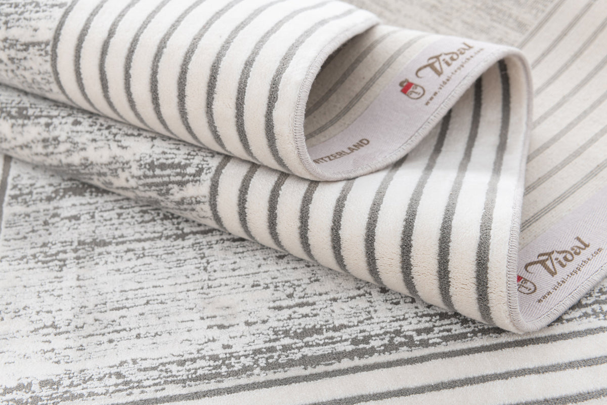 Läufer Luxus Teppich Zurich in Grau von Hadorn™ - Lifestyle Image