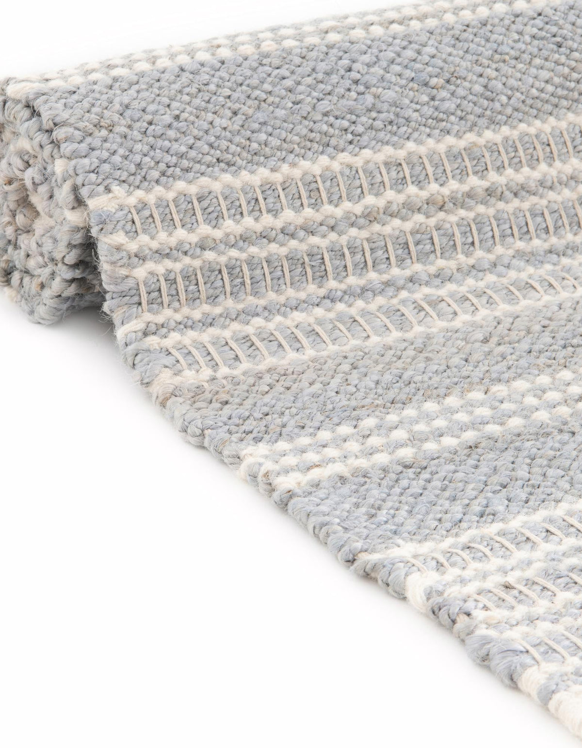 Läufer Handgeflochten Teppich Lariat in Grau von Hadorn™ - Lifestyle Image