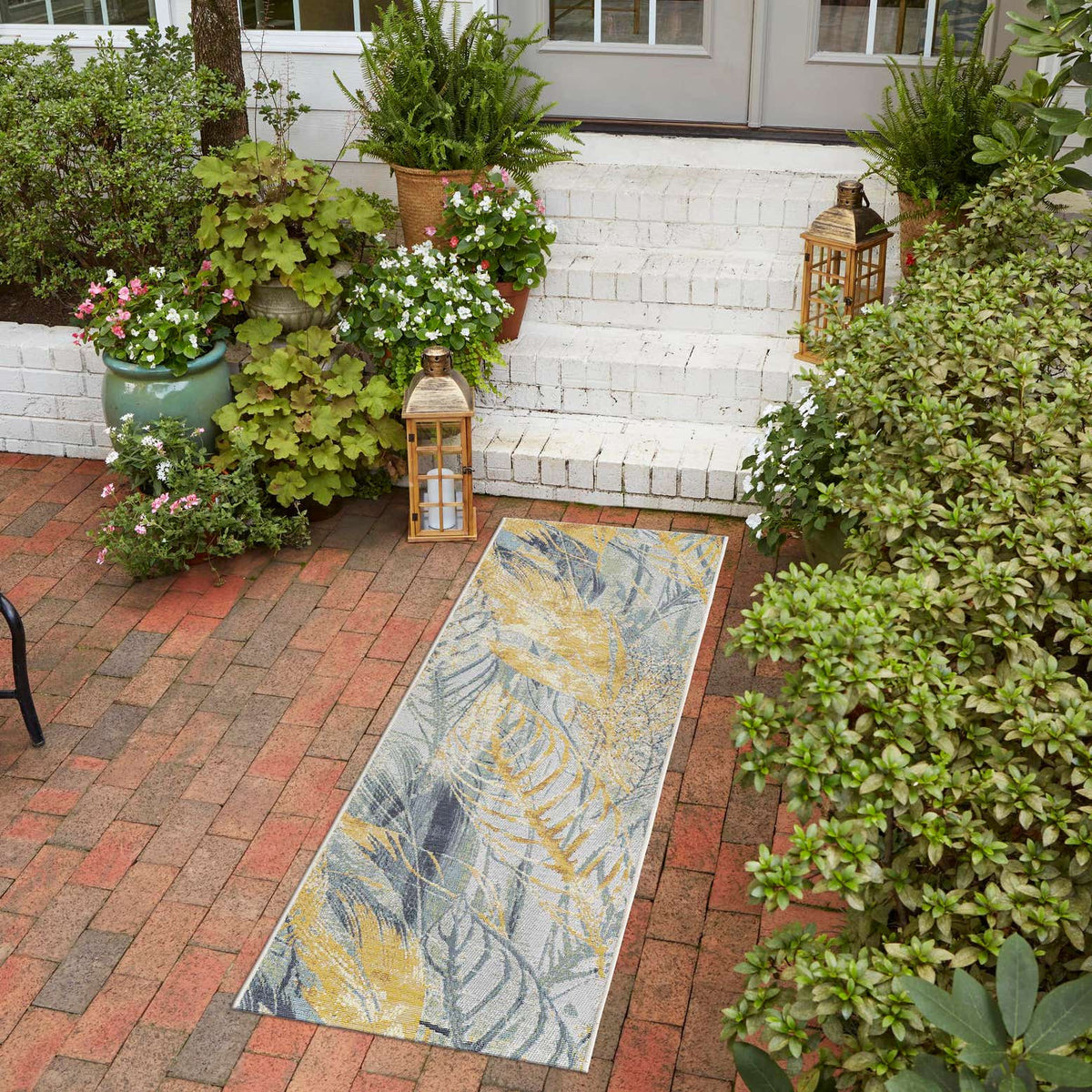 Outdoor Botanical