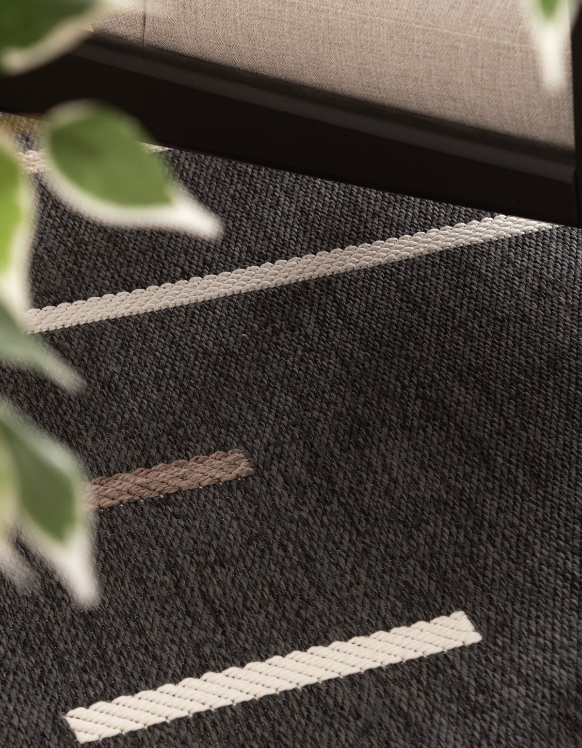 Läufer Teppich Juniper Boho in Anthrazit von Hadorn™ - Lifestyle Image