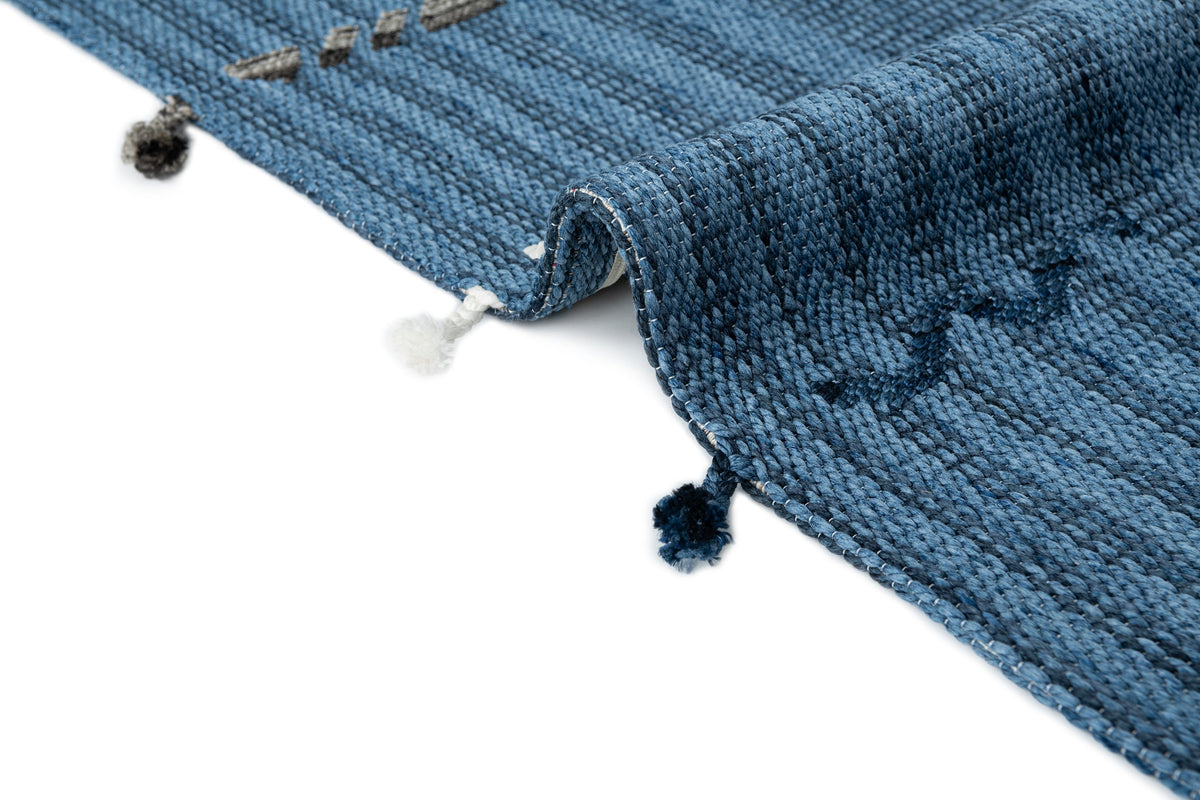 Läufer Teppich Juniper Greka in Blau von Hadorn™ - Lifestyle Image