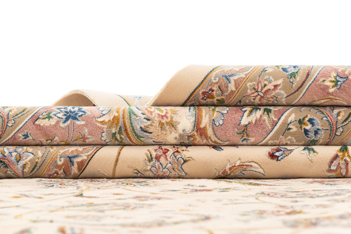 Rechteck Teppich Ghom Design in Creme von Hadorn™ - Lifestyle Image
