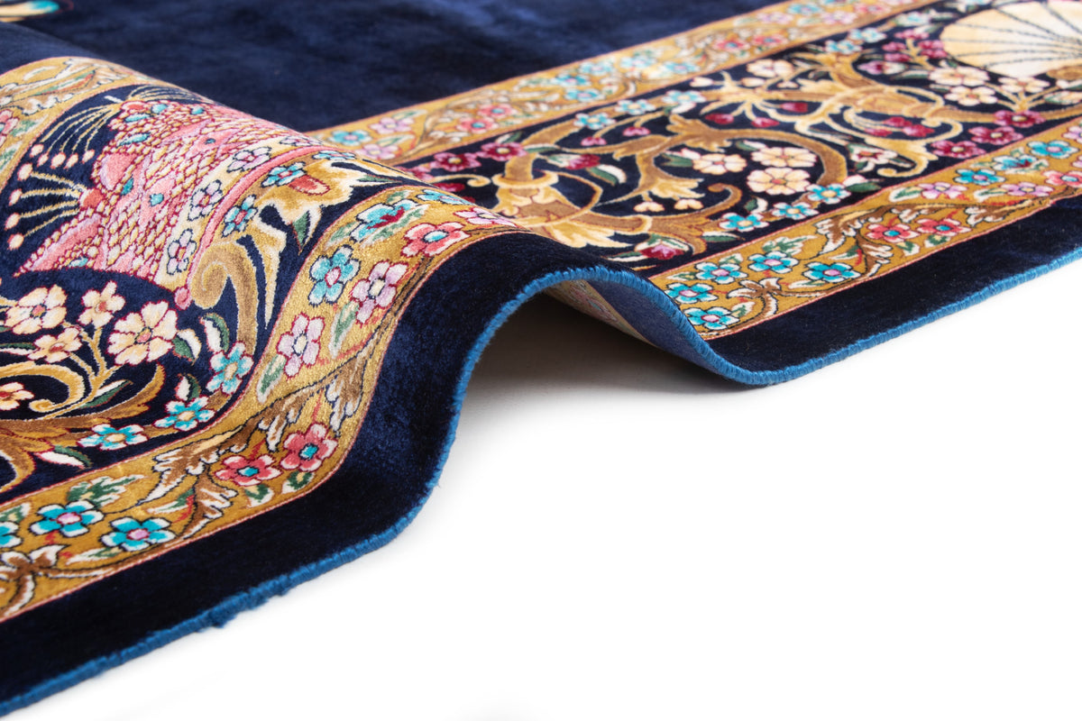 Rechteck Teppich Ghom Design in Dunkelblau von Hadorn™ - Lifestyle Image
