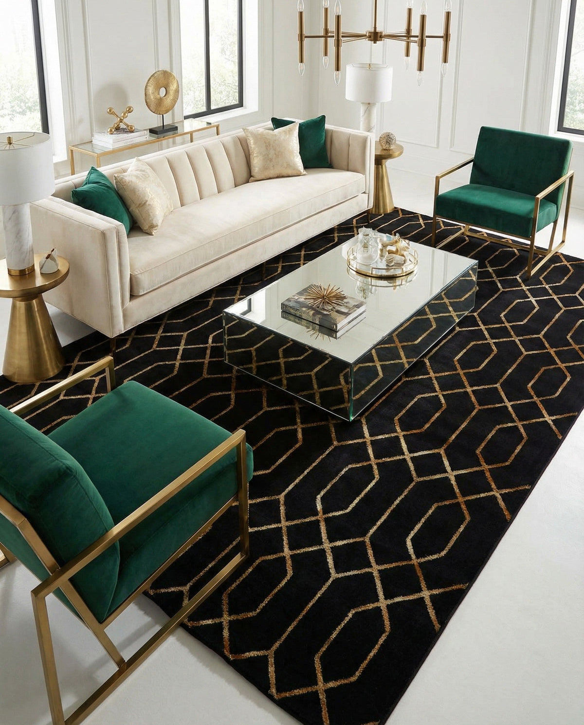 Marilyn Monroe™ Glam Trellis