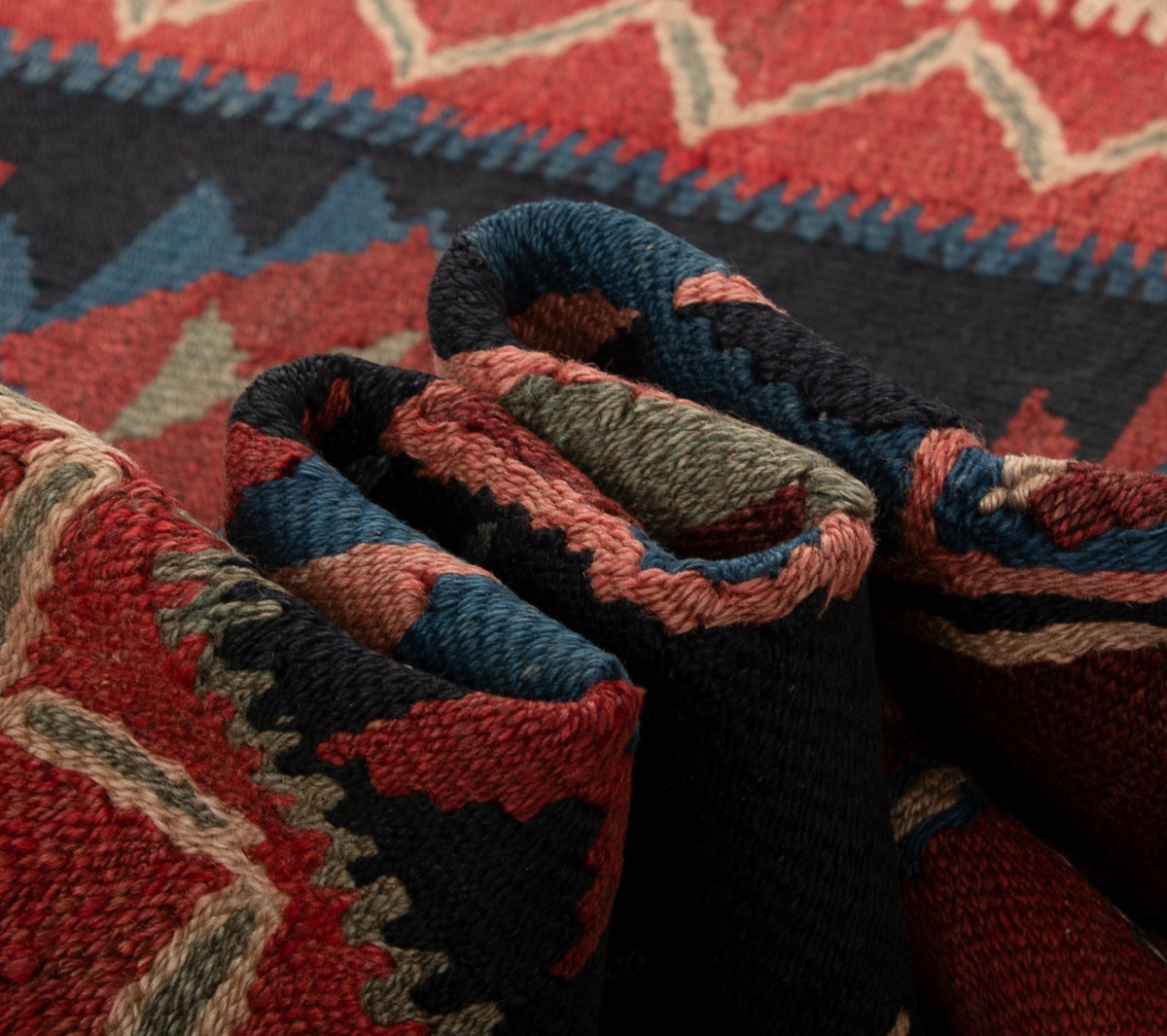 Wolle Persien Teppich Kelim in Orange von Hadorn™ - Lifestyle Image