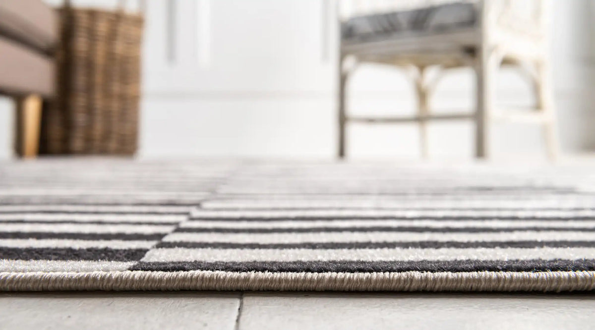 Rechteck Teppich Tribeca in Schwarz von Hadorn™ - Lifestyle Image