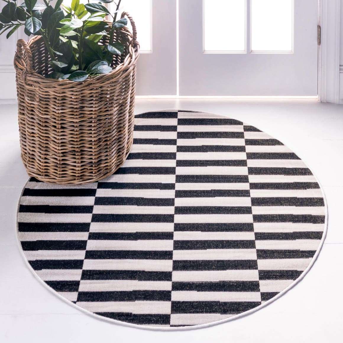 Rund Teppich Tribeca in Schwarz von Hadorn™ - Lifestyle Image