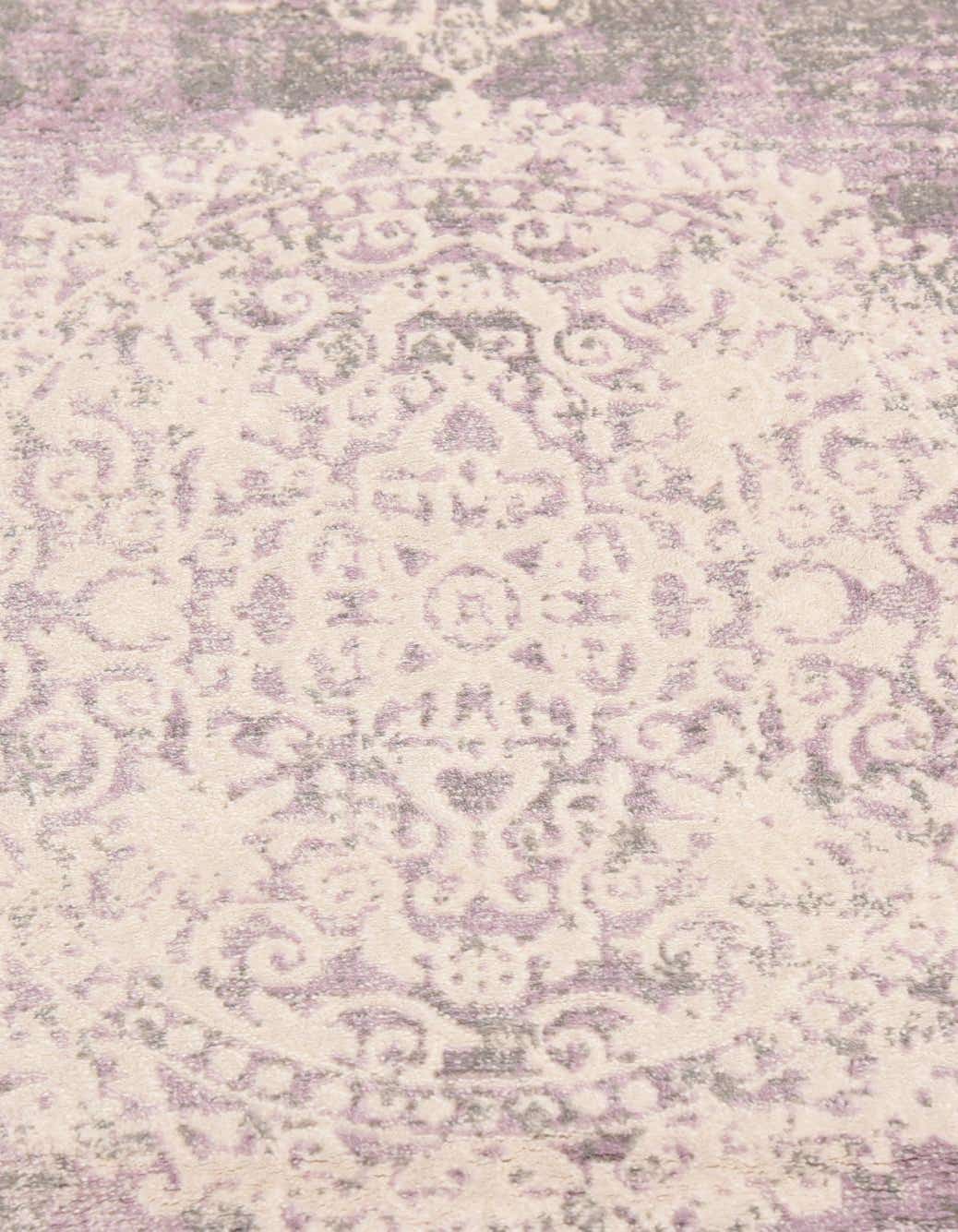 Rechteck Teppich New Vintage in Lila von Hadorn™ - Lifestyle Image