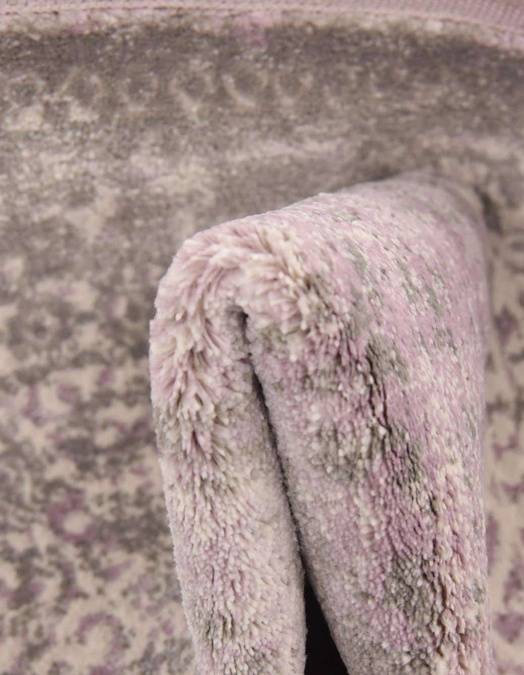 Rechteck Teppich New Vintage in Lila von Hadorn™ - Lifestyle Image