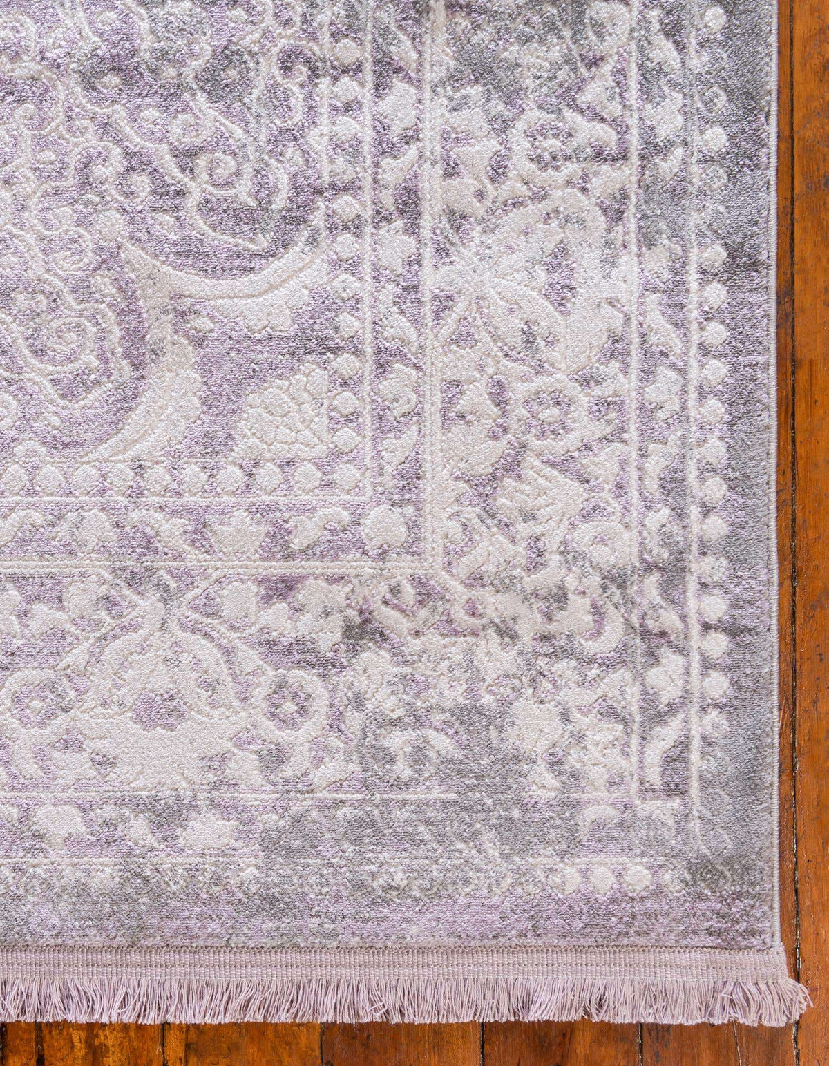 Rechteck Teppich New Vintage in Lila von Hadorn™ - Lifestyle Image