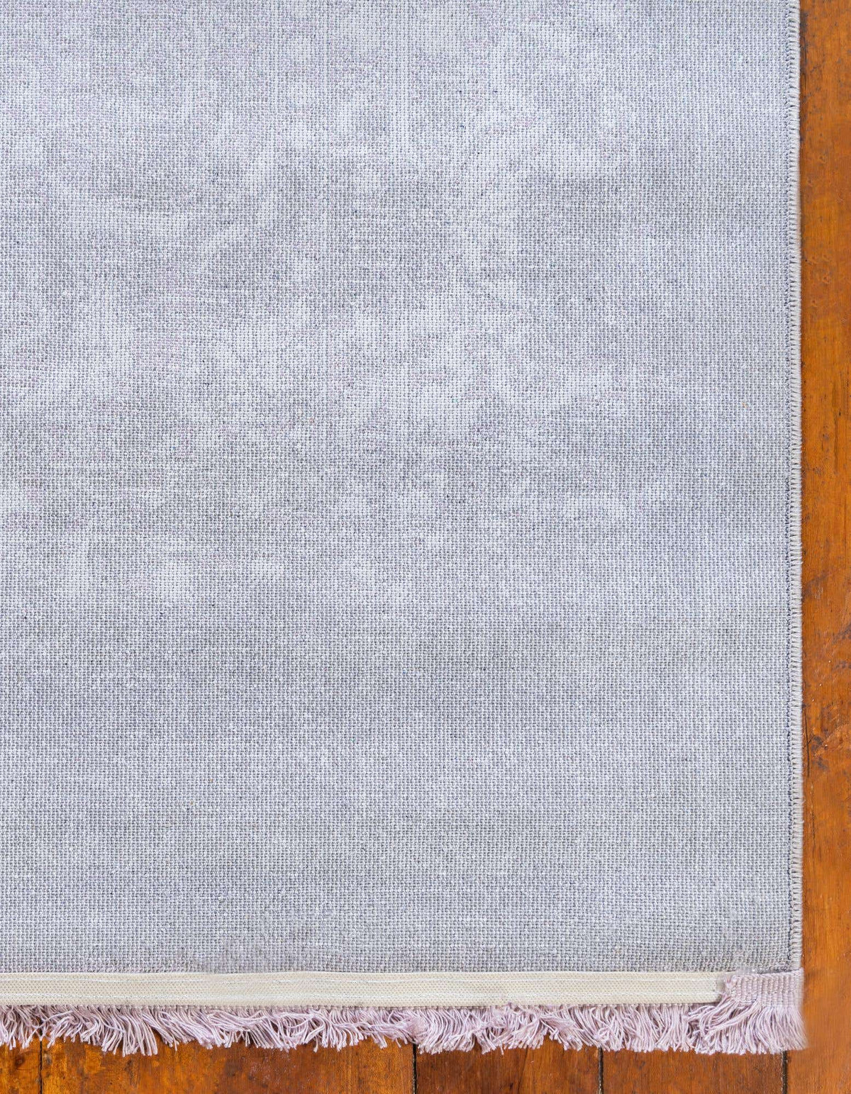 Rechteck Teppich New Vintage in Lila von Hadorn™ - Lifestyle Image