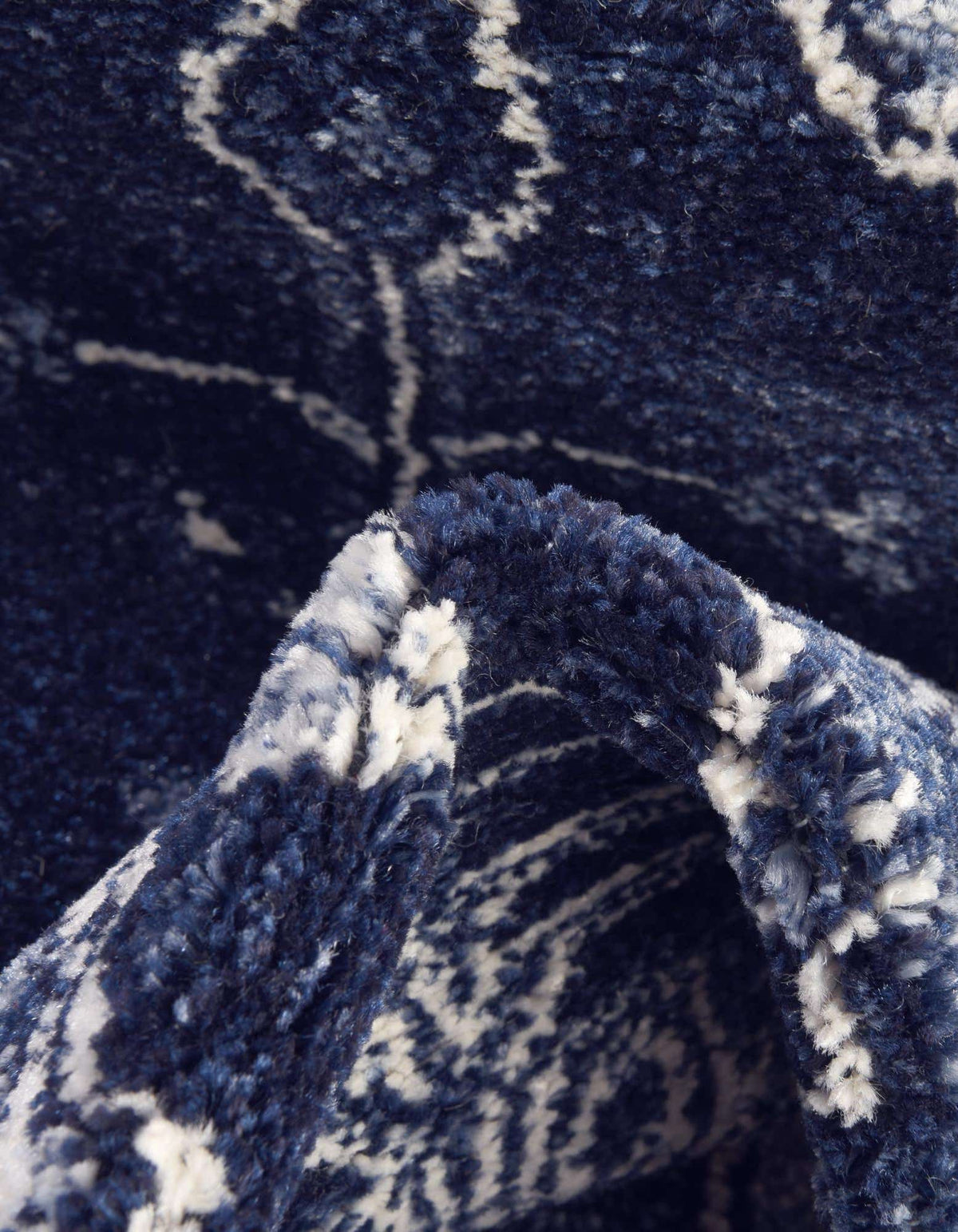 Rund Teppich Vista in Blau von Hadorn™ - Lifestyle Image