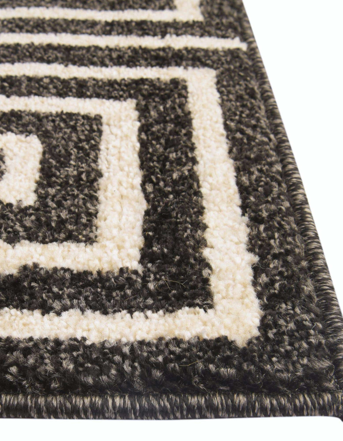 Läufer Teppich Greek Key in Schwarz von Hadorn™ - Lifestyle Image