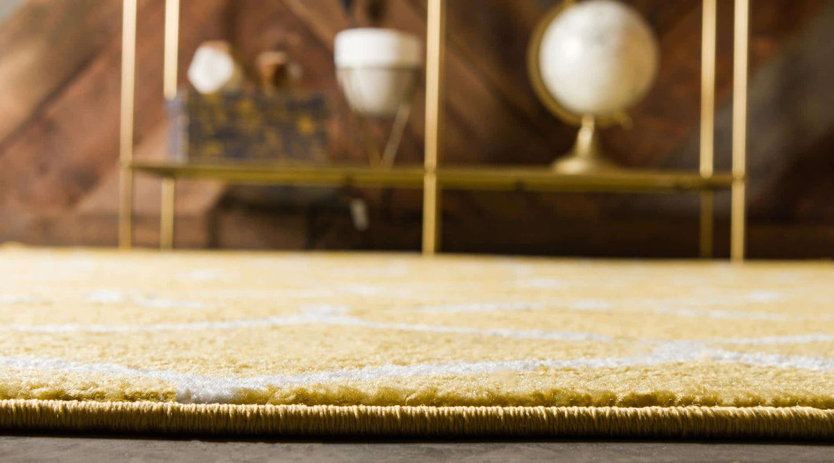 Rechteck Teppich Trellis Frieze in Gelb von Hadorn™ - Lifestyle Image